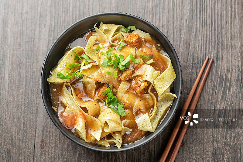 天津传统早餐锅巴菜特写图片素材