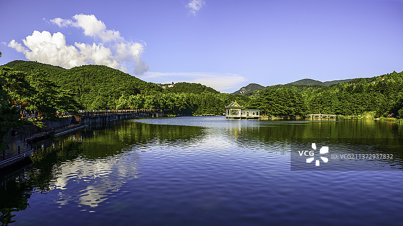 庐山如琴湖图片素材