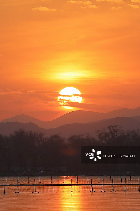 等一场日落图片素材