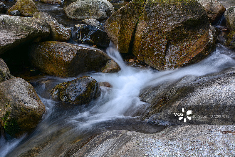 湖北天堂寨国家地质公园夏日风光图片素材