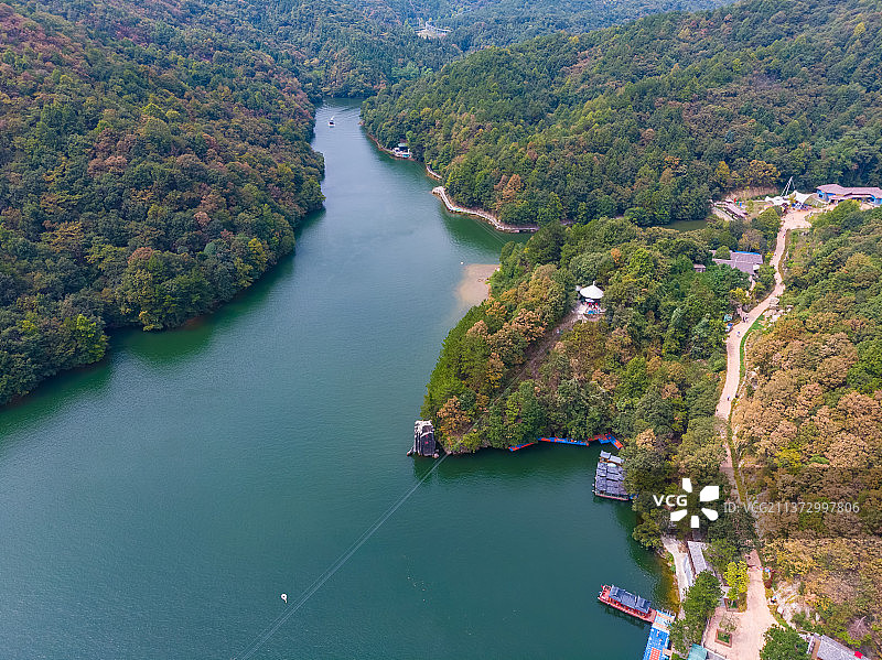武汉黄陂木兰天池风景区夏末初秋航拍风光图片素材