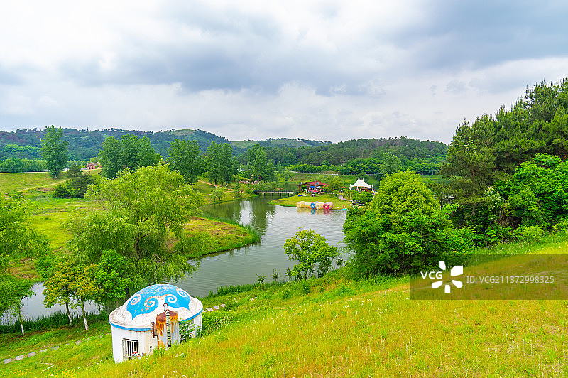 湖北武汉木兰草原风景区初夏风光图片素材