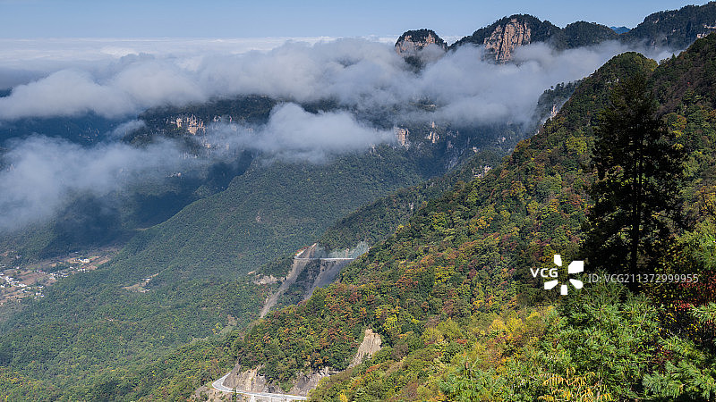湖北神农架国家地质公园风景区初秋风光图片素材
