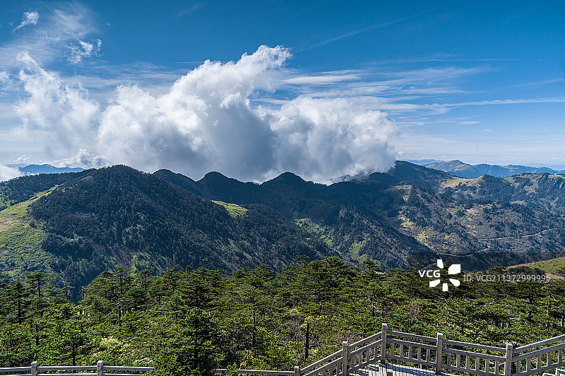 湖北神农架国家地质公园风景区初秋风光图片素材