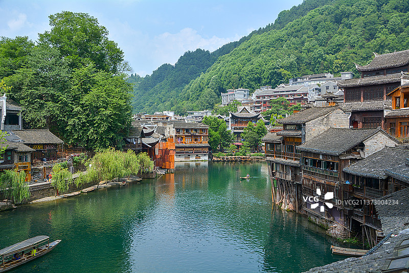 湖南湘西凤凰古城夏日风光图片素材