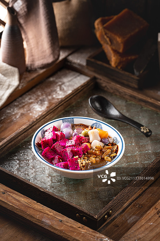 四川成都传统小吃水果冰粉图片素材