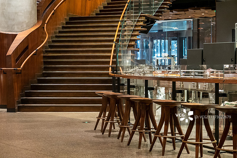 上海星巴克烘培店室内空间图片素材