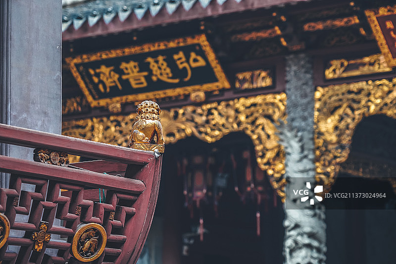 廊角金狮+浙江省宁波市鄞州区庆安会馆图片素材
