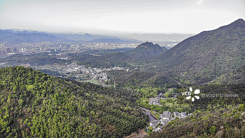 浙江天台山雾天风景图片素材
