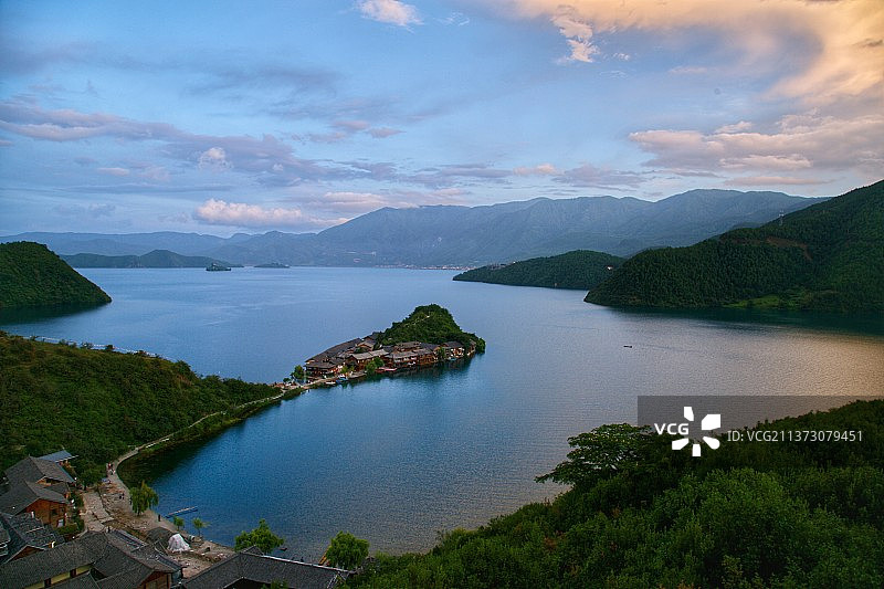泸沽湖-里格半岛图片素材