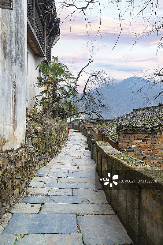 江西婺源篁岭景区的石板路图片素材