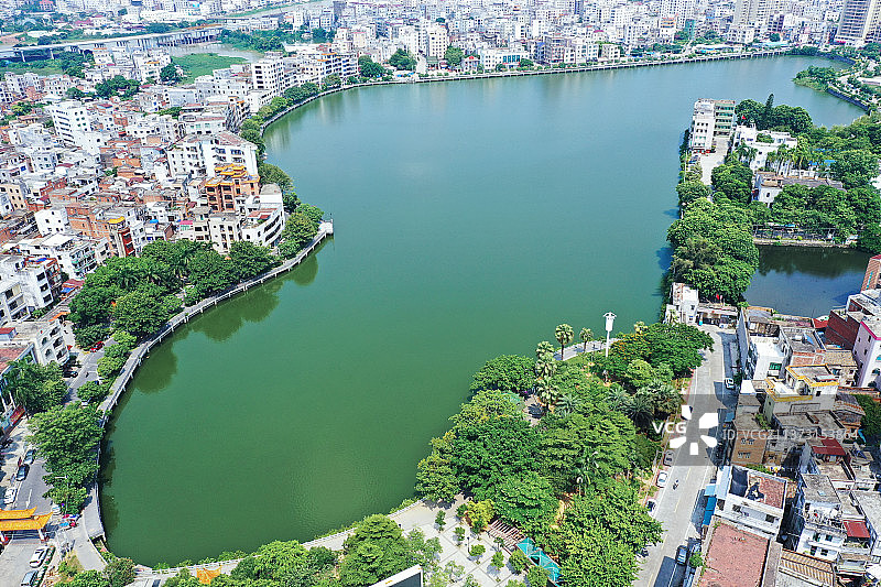 俯瞰大塘公园+广东省湛江市吴川市图片素材