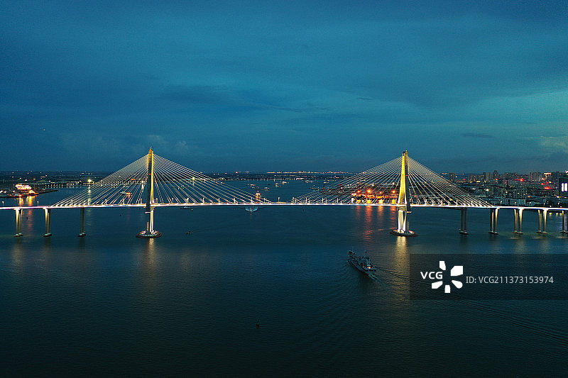 湛江水道+广东省湛江市赤坎区图片素材