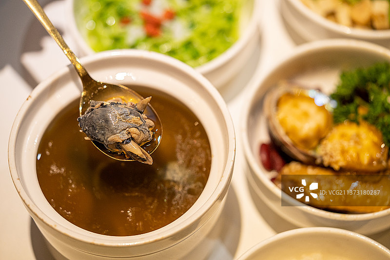 月子中心营养组合月子餐图片素材