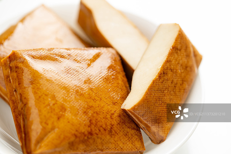 香干豆腐干豆制品特写白色背景图片素材