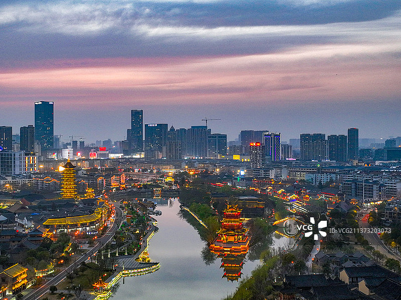 江苏淮安里运河文化长廊夜色图片素材