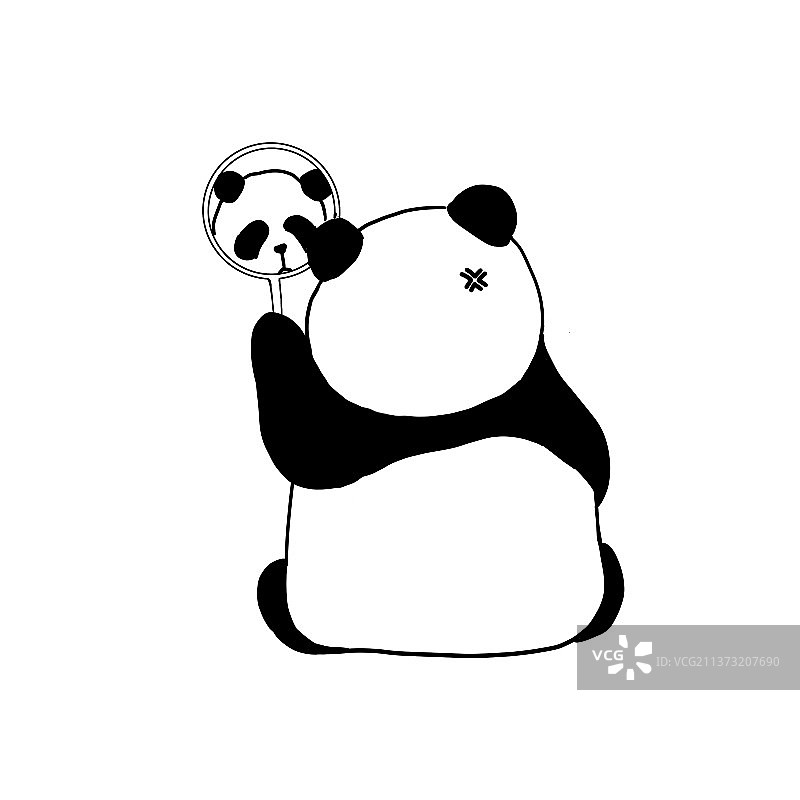 一只胖熊猫在照镜子图片素材