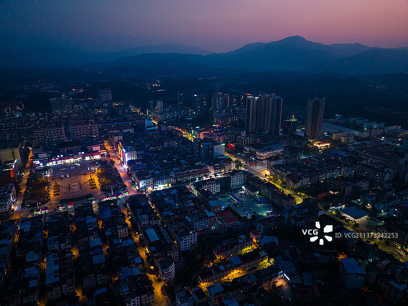 广西桂林兴安县城傍晚图片素材