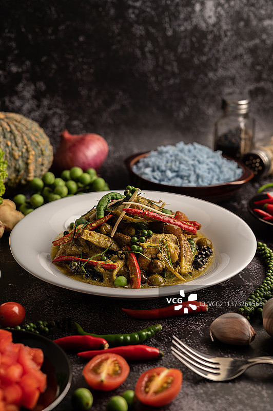 香辣炒鸡图片素材