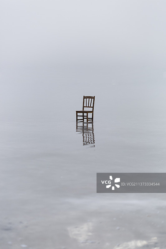 盐湖与倒影，海天一色的风景图片素材