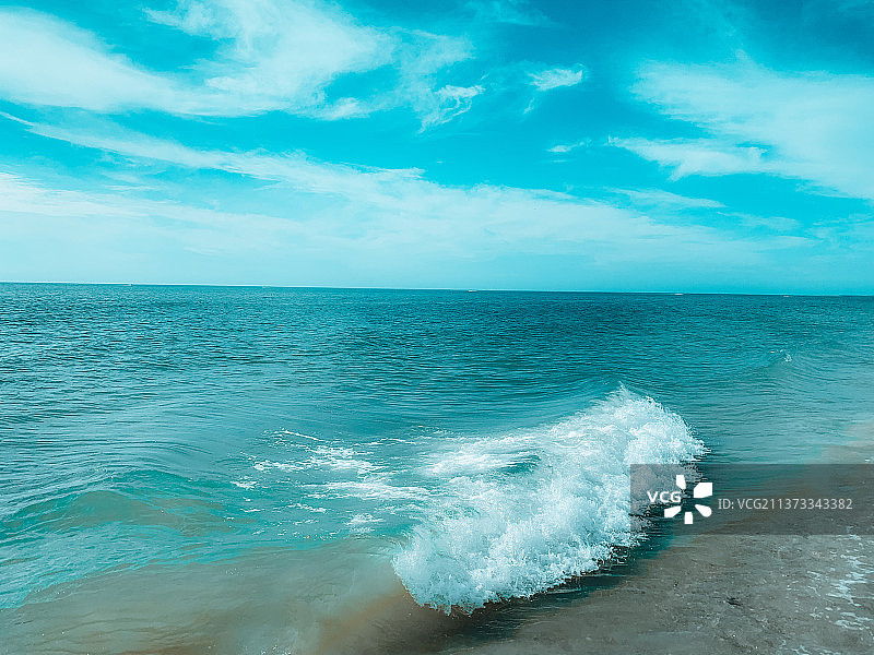 马德拉海滩波浪，美国海天一色美景图片素材