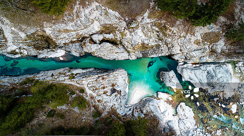 斯洛文尼亚索卡河岩石地貌航拍图片素材