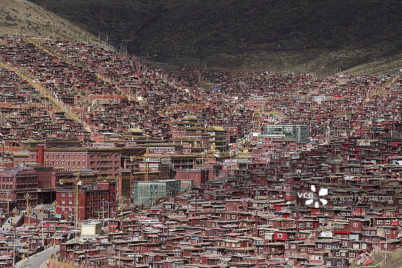 色达·红房子图片素材