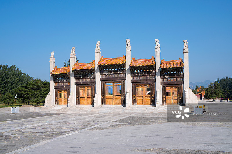 易县清西陵光绪帝崇陵龙凤门牌楼图片素材