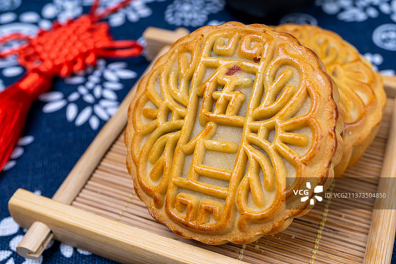 中国风五仁月饼图片素材