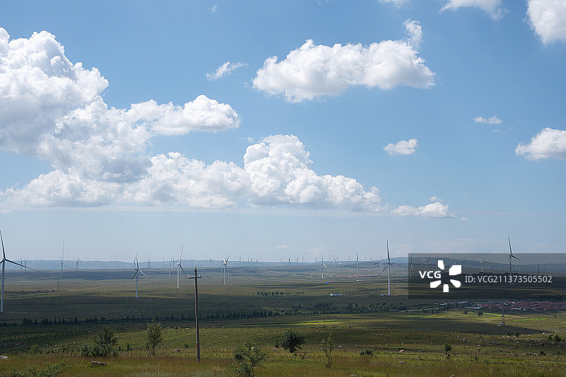 蓝天白云下的张北县草原风光图片素材