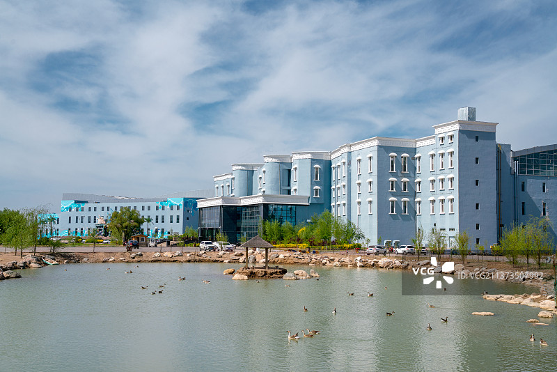 天鹅堡+内蒙古呼和浩特市土默特左旗敕勒川文化旅游区图片素材