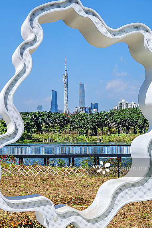 广州塔海珠湖公园视角图片素材