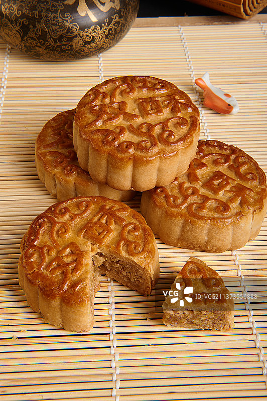 老式双酥月饼图片素材