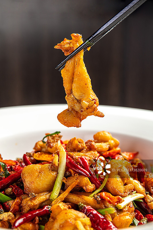 四川菜干锅牛蛙图片素材