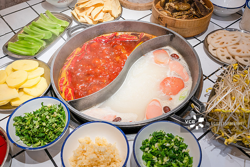 四川成都鸳鸯火锅图片素材