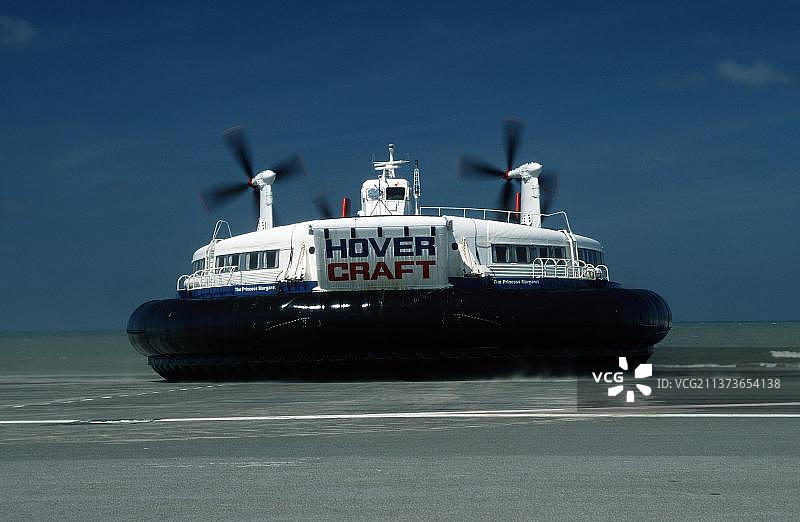 加莱，法国，气垫船，欧洲风光图片素材