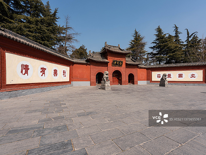 河南省洛阳市白马寺正门图片素材