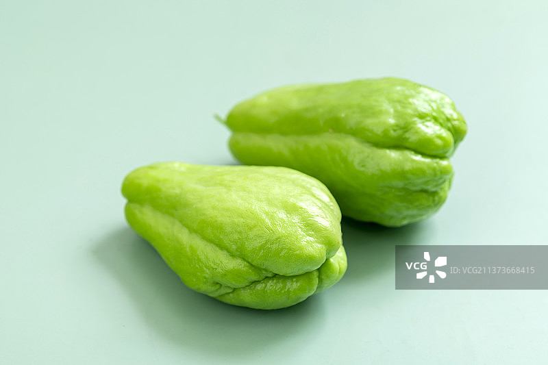 佛手瓜特写绿色莫兰迪色系背景图片素材