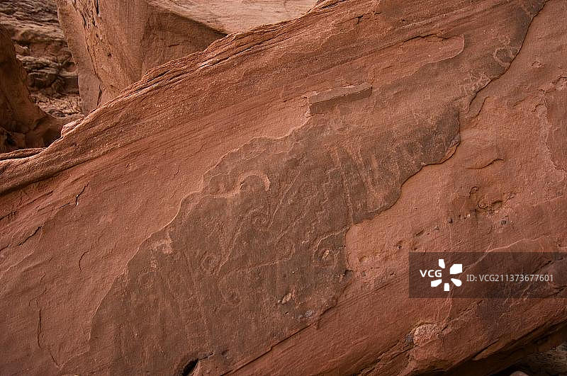 阿根廷拉里奥哈省塔兰帕亚国家公园的岩画图片素材