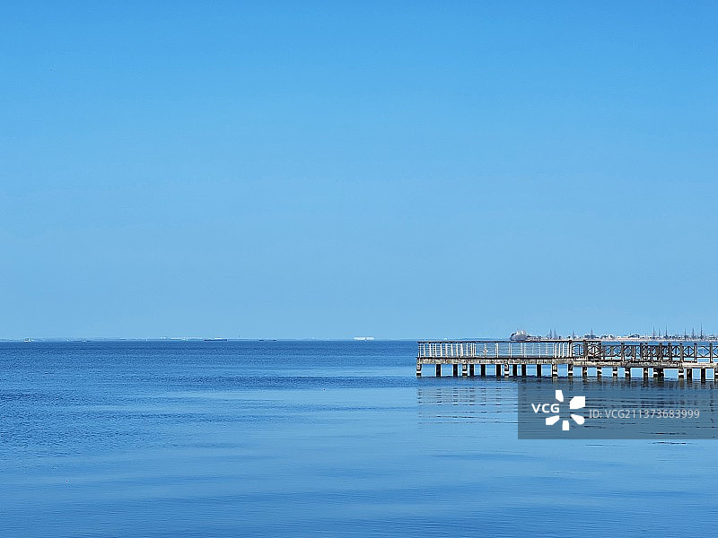 上海淀山湖周末图片素材