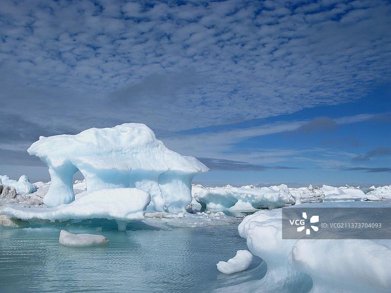 楚科奇海，北冰洋海上的浮冰图片素材