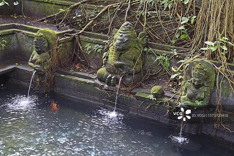 神像石像鬼，圣泉寺，猴子森林，乌布，巴厘岛，印度尼西亚，亚洲图片素材