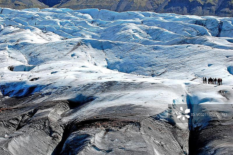 欧洲冰岛斯维纳费尔冰川徒步旅行图片素材