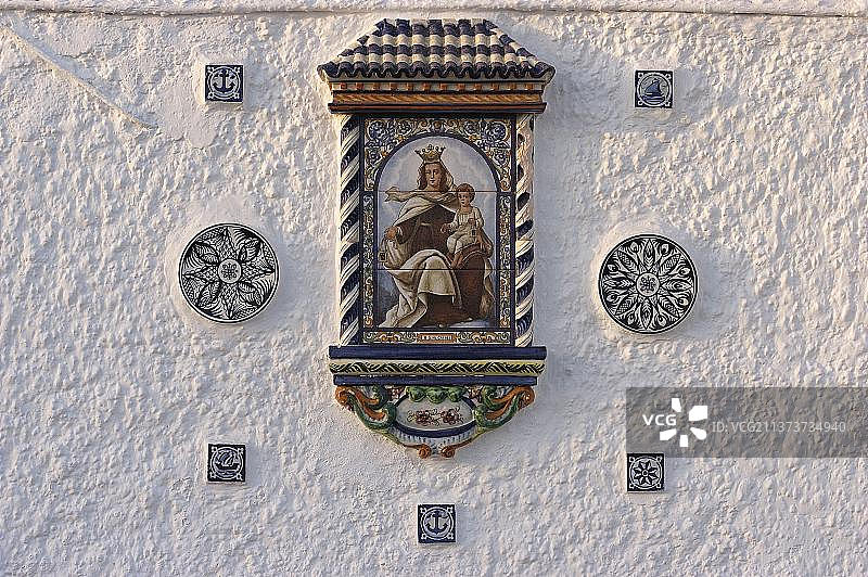 卡门圣母瓷砖，西班牙阿尔梅里亚自然公园陶瓷艺术图片素材