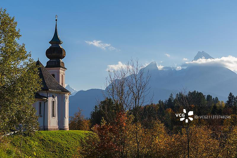 圣母格恩朝圣教堂，德国巴伐利亚贝希特斯加登瓦茨曼地块图片素材