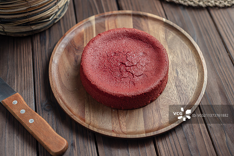 红丝绒蛋糕胚图片素材