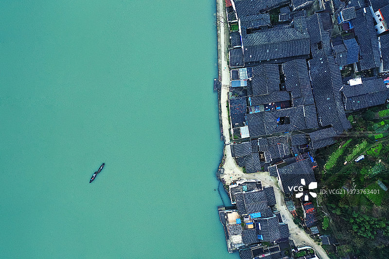 湖畔人家+浙江省宁波市鄞州区东钱湖景区图片素材