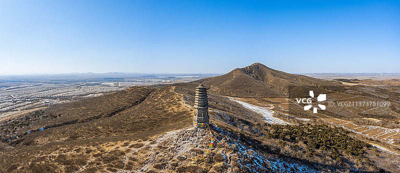 辽宁省阜新市阜新县十家子契丹闾州古塔早春风光图片素材