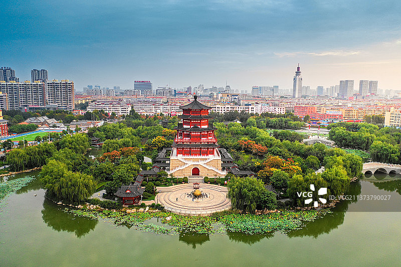 任城的清晨+山东省济宁市任城区南池公园图片素材