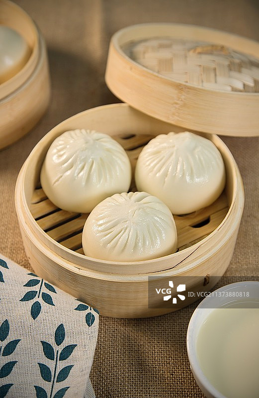 早餐传统小吃包子图片素材